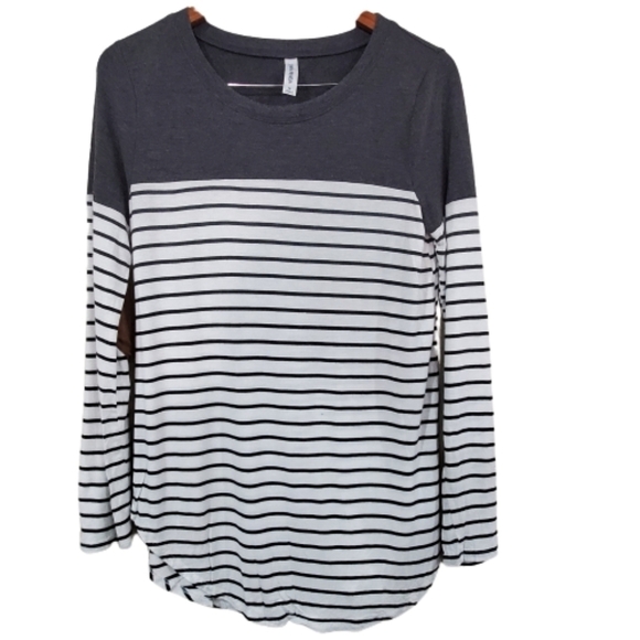 Zenana Premium Colorblock Striped Elbow Patch Blouse Size Medium - Picture 1 of 10